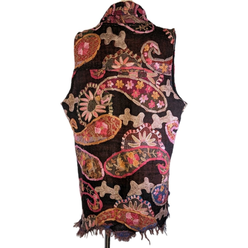 Anu 100% Wool Size Small Multi-Colored Embroidered Bohemian Styled Vest - Picture 3 of 6